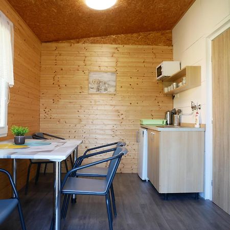 Camping Roznov Rožnov pod Radhoštěm Extérieur photo