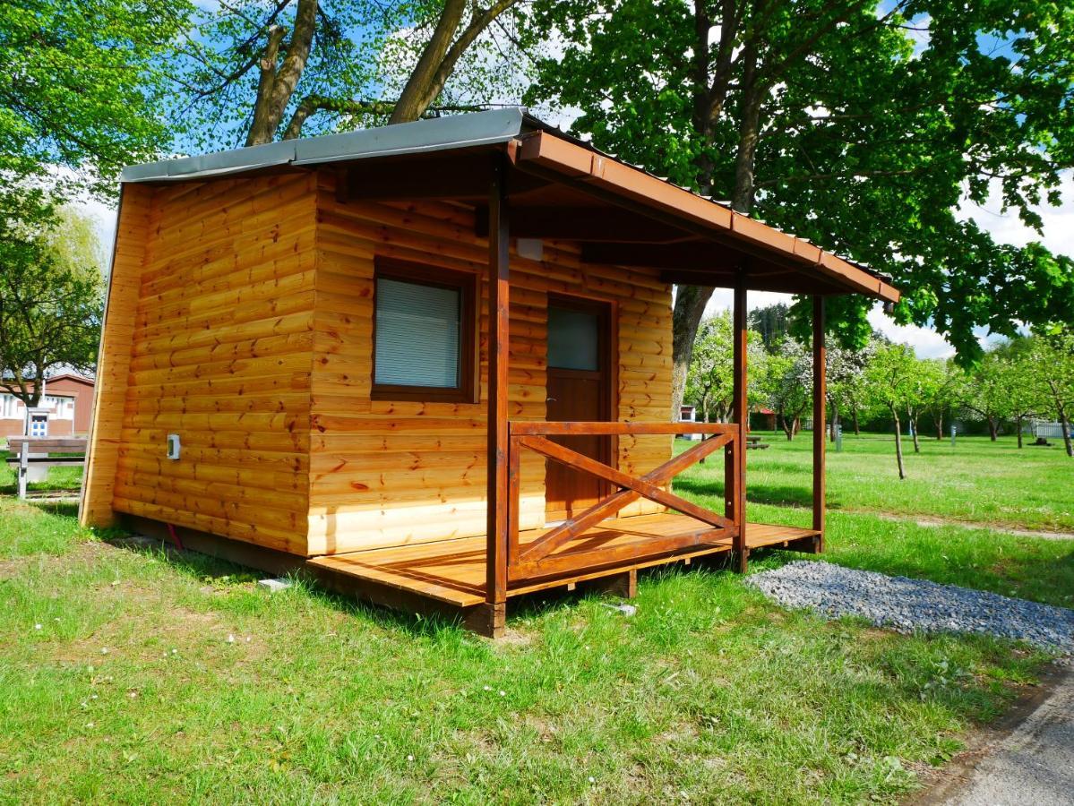 Camping Roznov Rožnov pod Radhoštěm Extérieur photo