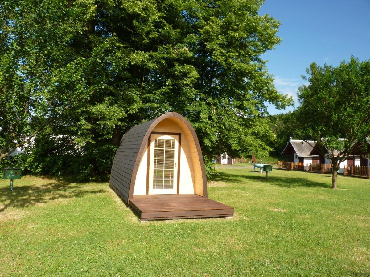 Camping Roznov Rožnov pod Radhoštěm Extérieur photo