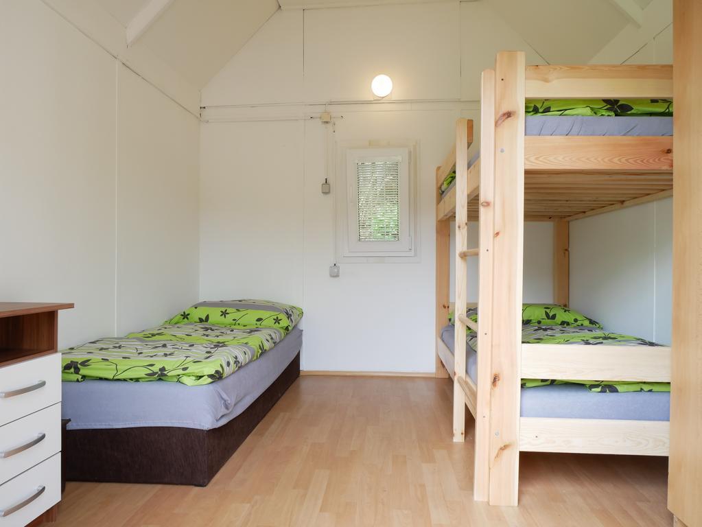 Camping Roznov Rožnov pod Radhoštěm Extérieur photo